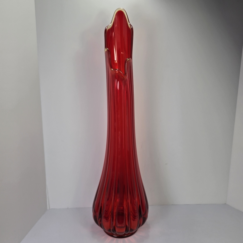 LE Smith 24” Amberina Ruby Red Swung Glass Wide Vase MCM Vintage